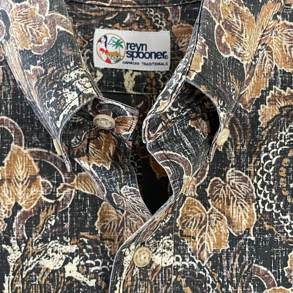 REYN SPOONER Men's Size Medium Brown Black Short Sleeve Button Down Camp Shirt - Picture 6 of 7